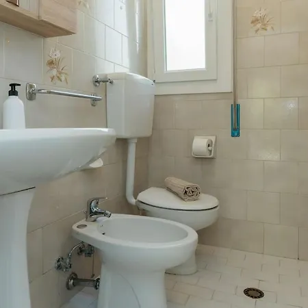 Apartment Budget! Free Parking 1 Comodo Lido di Jesolo
